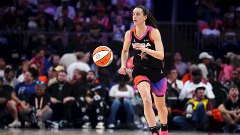 Every WNBA Record Caitlin Clark Set During Her Rookie Season .